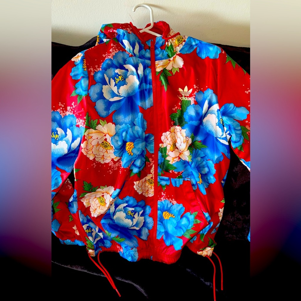 Adidas Windbreaker NWT
